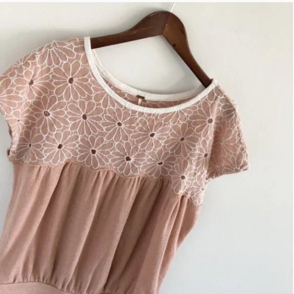 Free People Georgia Bubble Top Floral Eyelet Embroidered - L - Picture 3 of 6